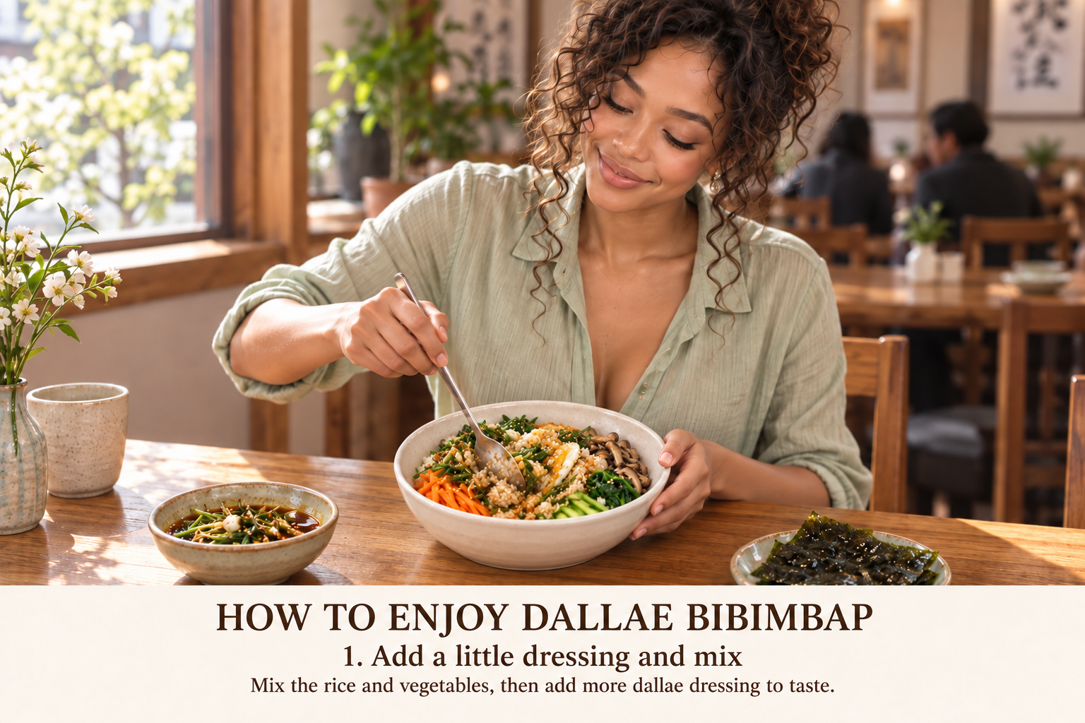1. Add dressing gradually and mix from the bottom until the rice and vegetables are evenly coated.